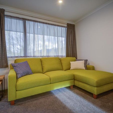 Dusky Motels Те-Анау Екстер'єр фото