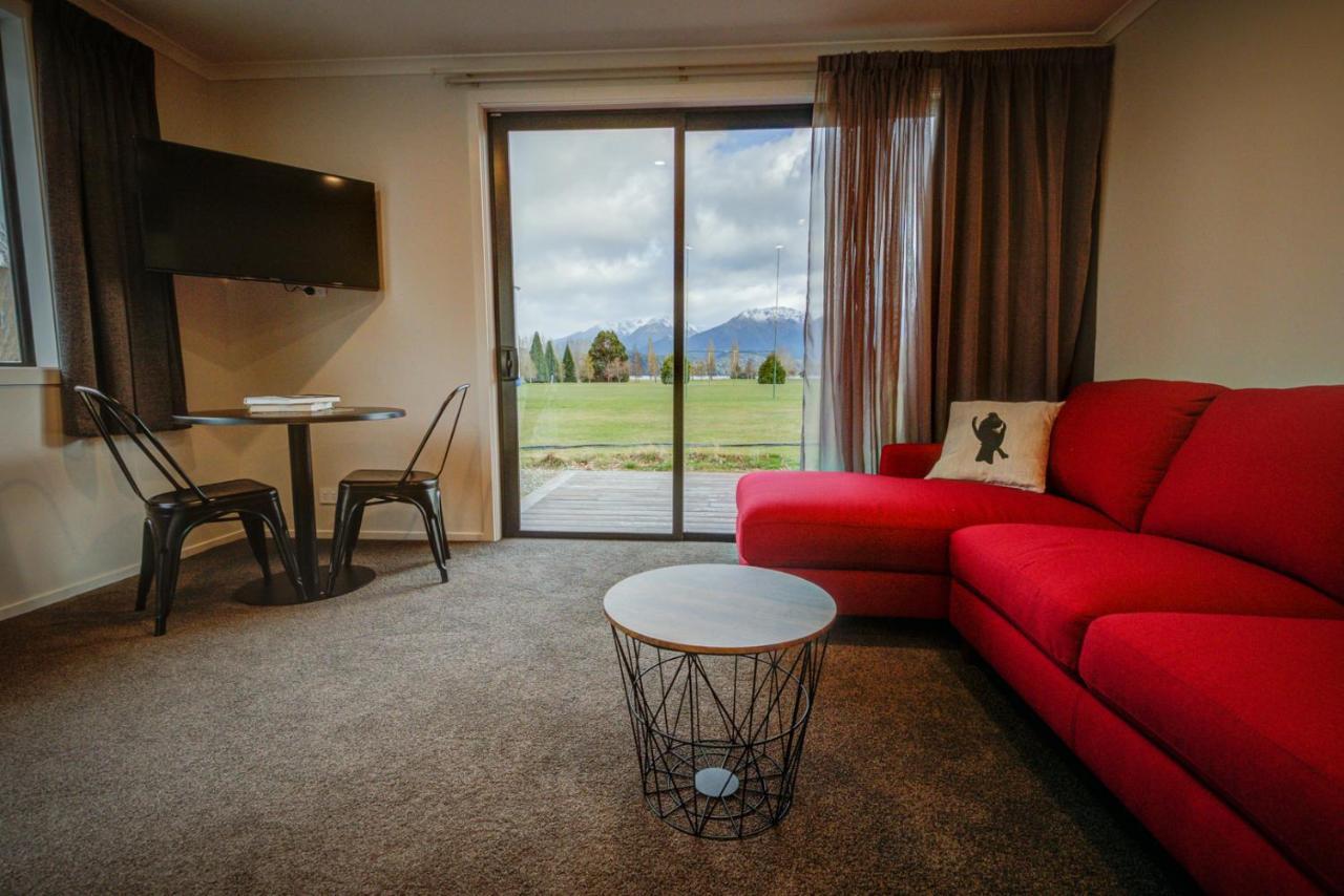Dusky Motels Те-Анау Екстер'єр фото