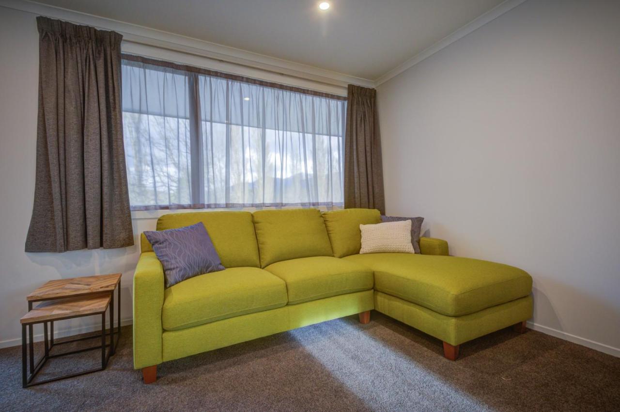 Dusky Motels Те-Анау Екстер'єр фото